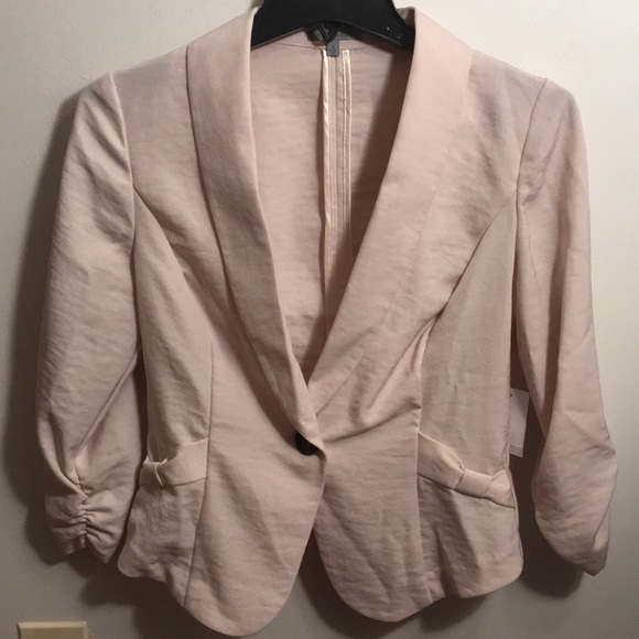 NWT Soft pink blazer - Picture 4 of 5